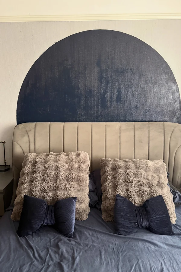 18 Above Bed Decor Ideas to Make Your Bedroom Feel Cozy and Stylish 19 Paint a Soft Arch Behind the Headboard